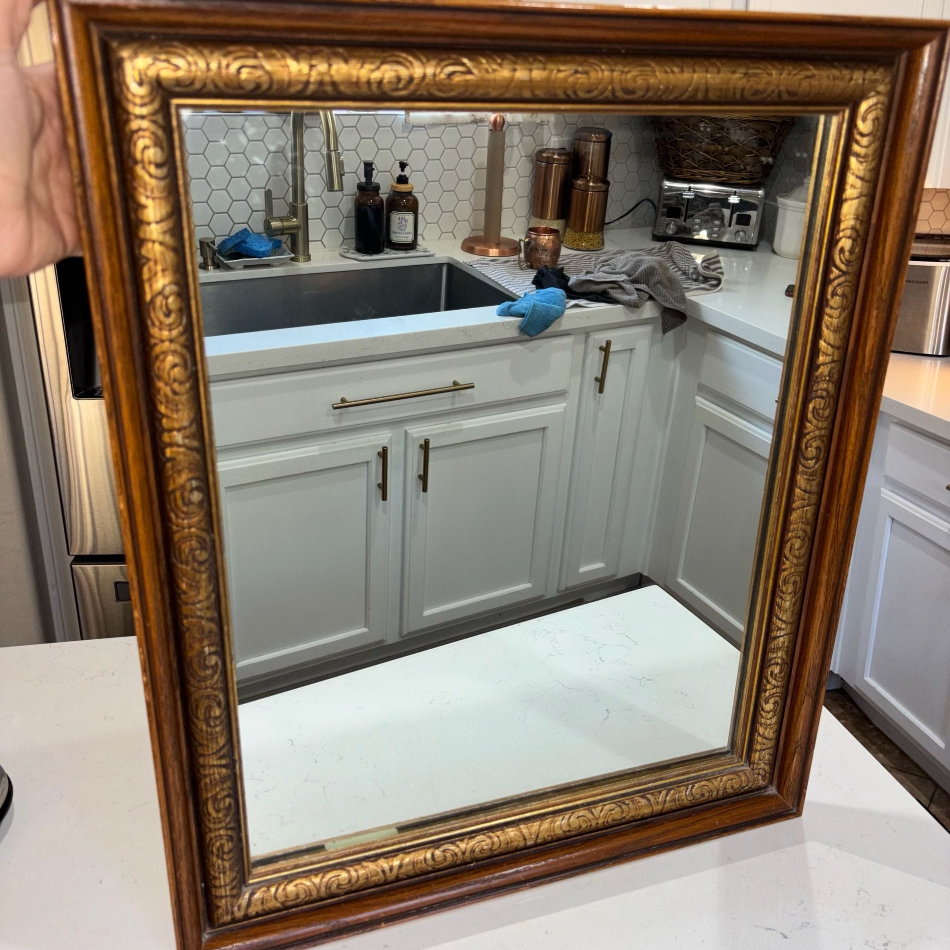 Vintage Heavy Ornate Gold And Solid Wood Framed Wall Mirror 24”x20” 2