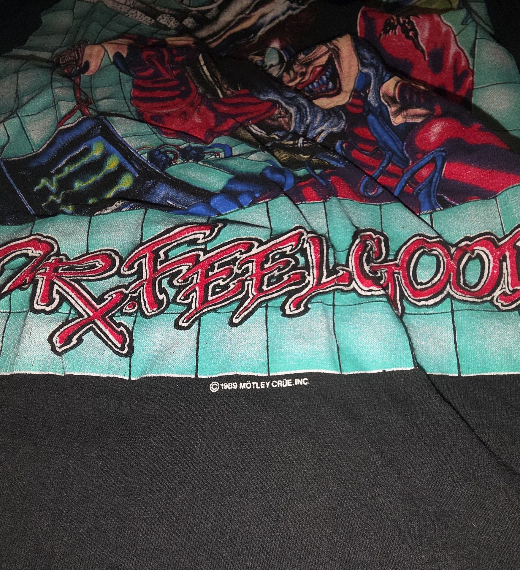 Motley Crue Dr. Feelgood T-Shirt Size Medium Black Rock Metal 1989 4