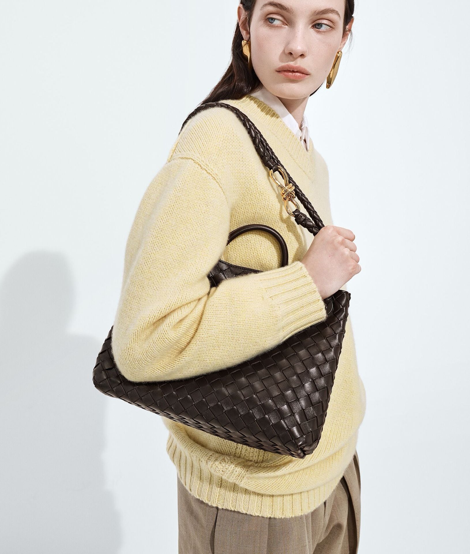 Bottega Veneta Medium Andiamo Intrecciato Shoulder Bag NWT 8