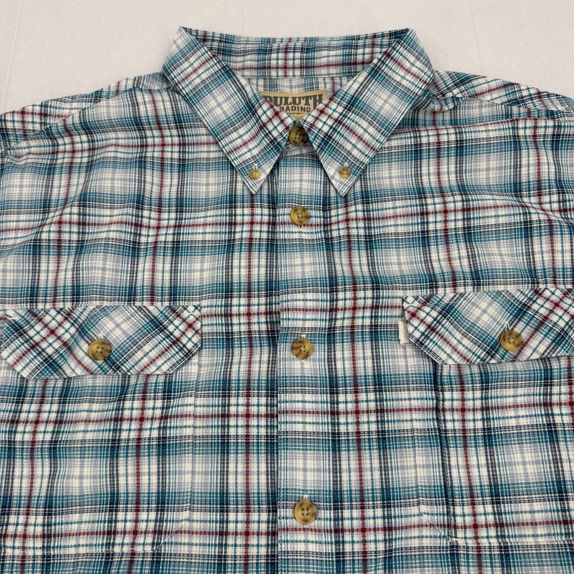 Duluth Trading Co Plaid Button Up Shirt Size 2XL Blue White Red Short Sleeve 4