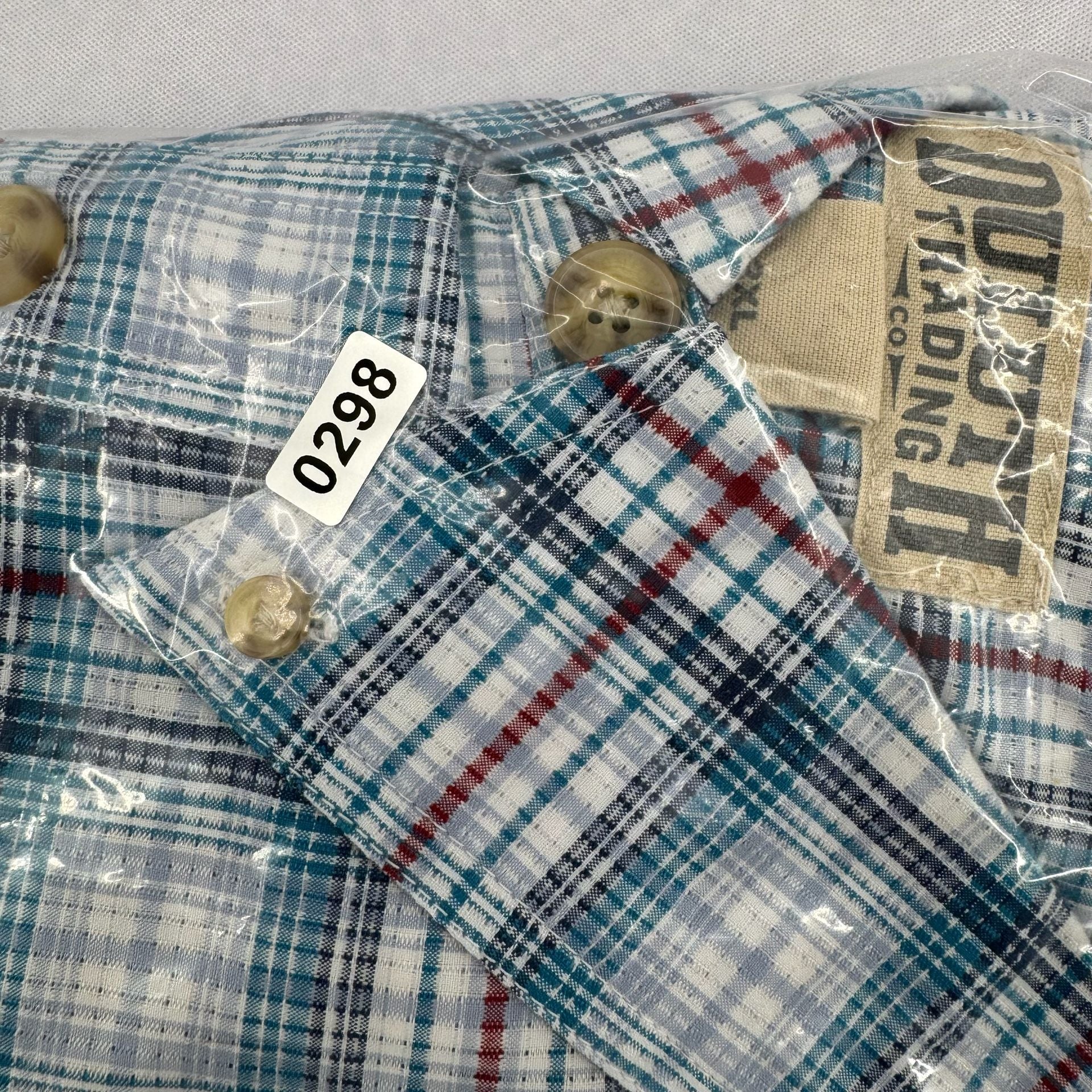 Duluth Trading Co Plaid Button Up Shirt Size 2XL Blue White Red Short Sleeve 8