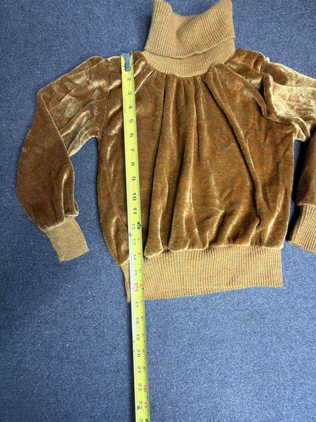 Link-Ups Vintage Velour Turtleneck Sweater Mustard Gold Long Sleeve 5