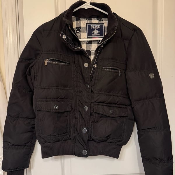 PINK Victoria's Secret Black Puffer Jacket Size S-P Plaid Lined