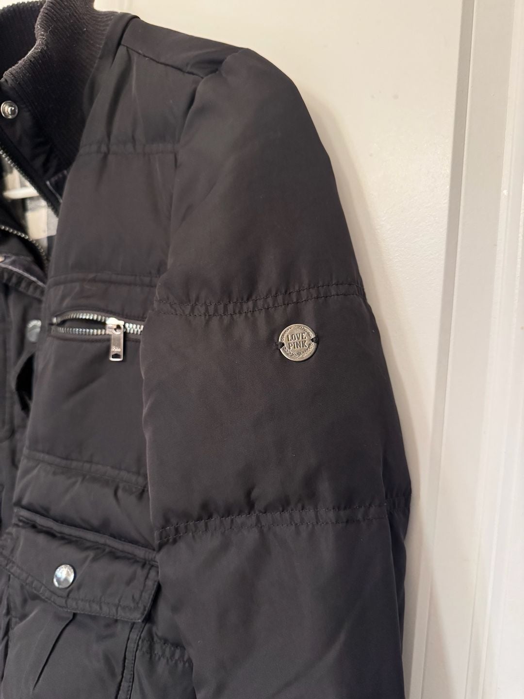 PINK Victoria's Secret Black Puffer Jacket Size S-P Plaid Lined 4