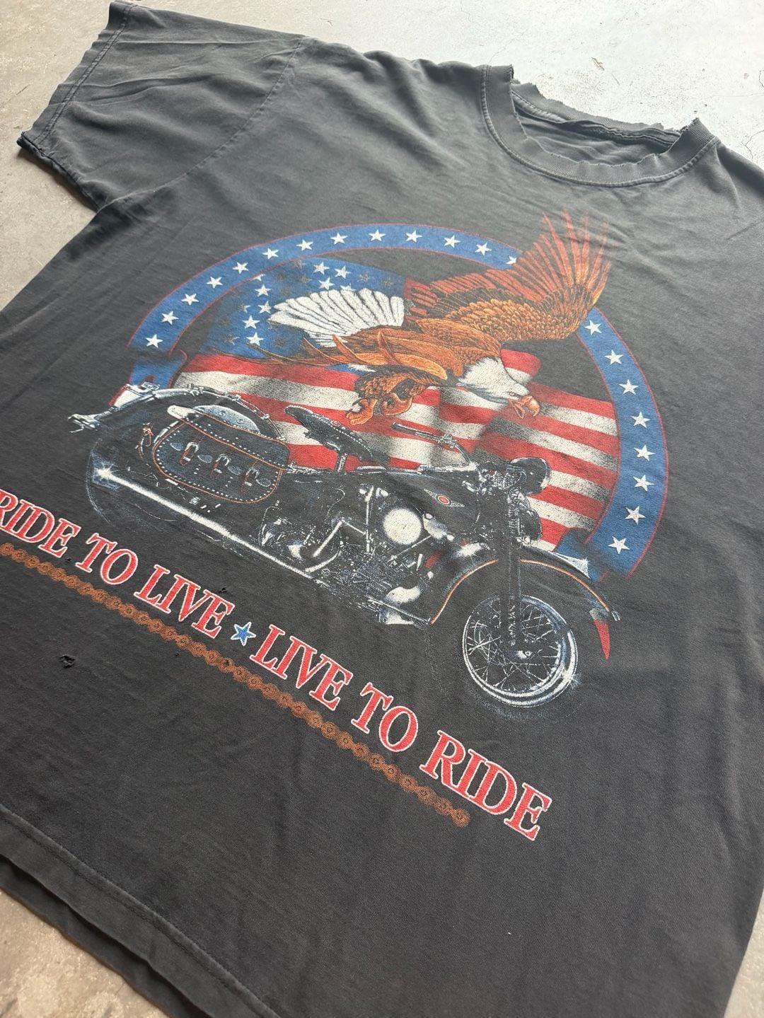 Vintage 90s/00s Faded Black Eagle Motorcycle Live To Ride Graphic T-Shirt 3