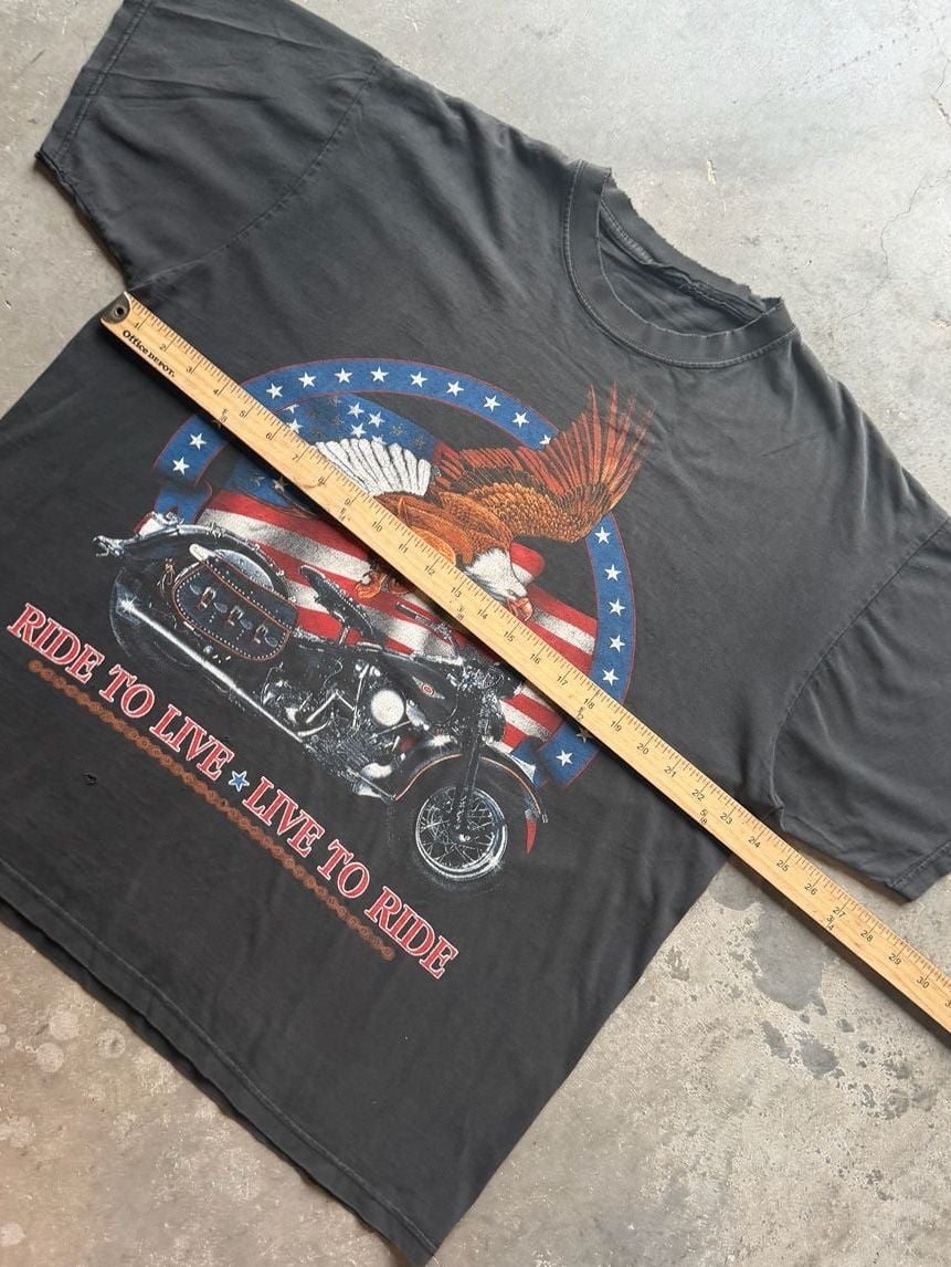 Vintage 90s/00s Faded Black Eagle Motorcycle Live To Ride Graphic T-Shirt 5