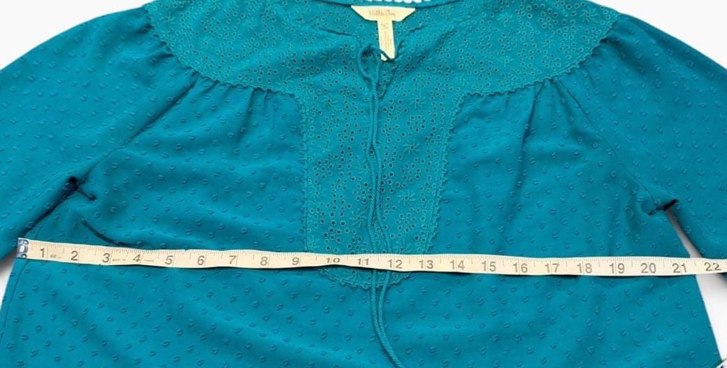 Matilda Jane Charisma Tunic Size M Teal Swiss Dot Eyelet Blouse 6