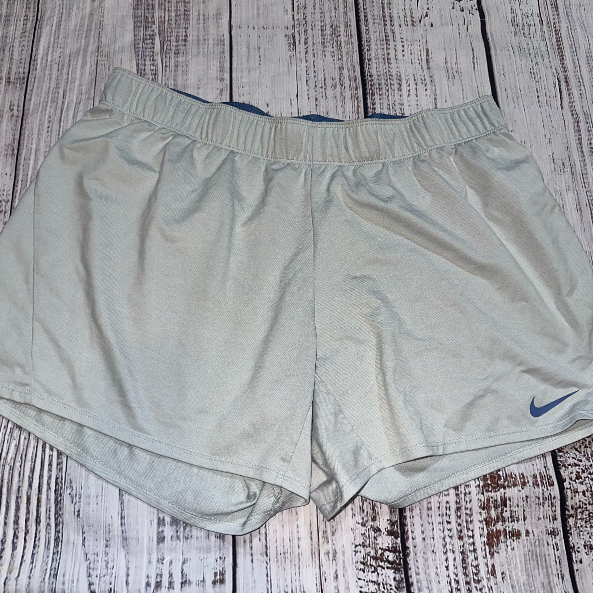 Nike Women's Dri-FIT One High-Waisted 3" 2-in-1 Shorts - XL 2