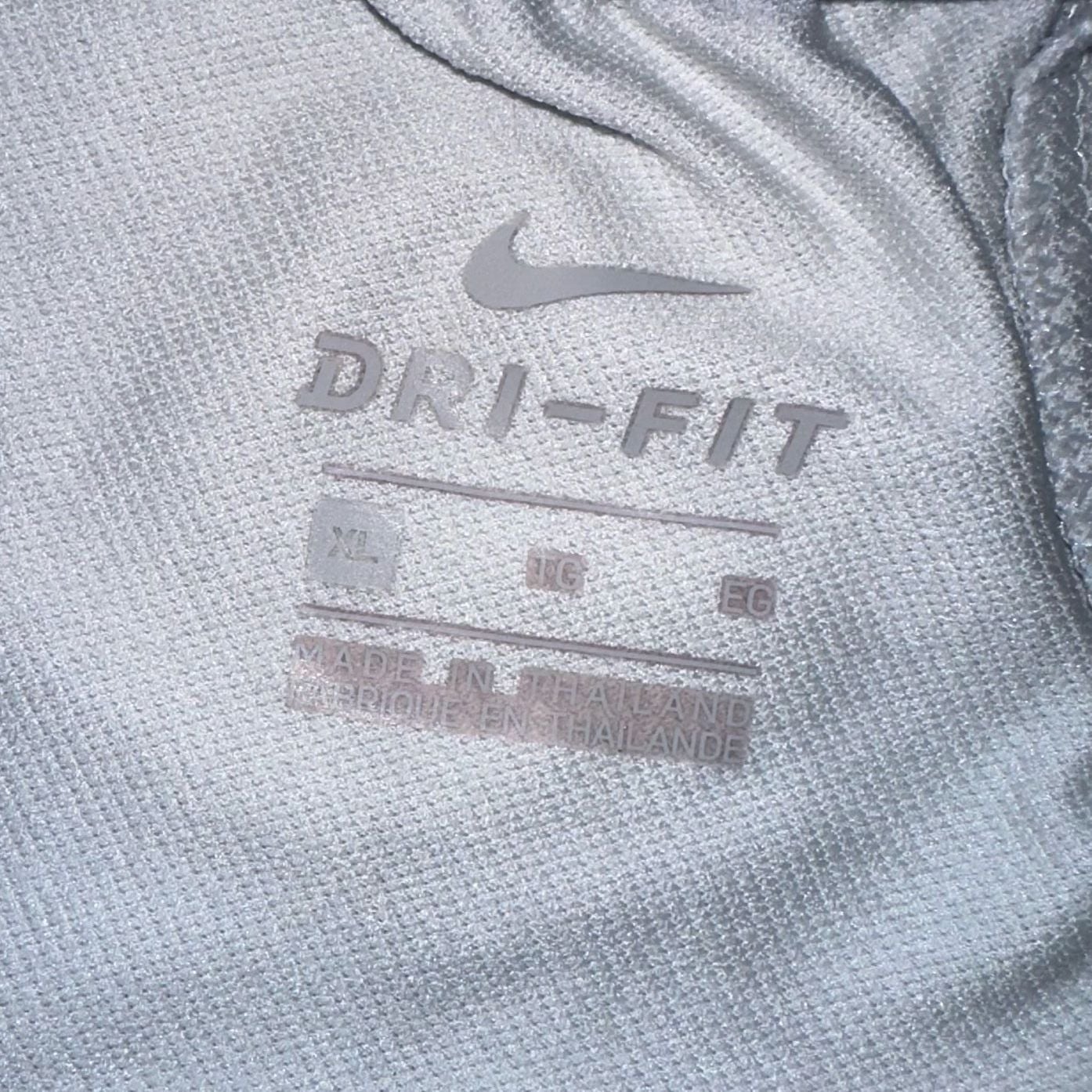 Nike Women's Dri-FIT One High-Waisted 3" 2-in-1 Shorts - XL 5