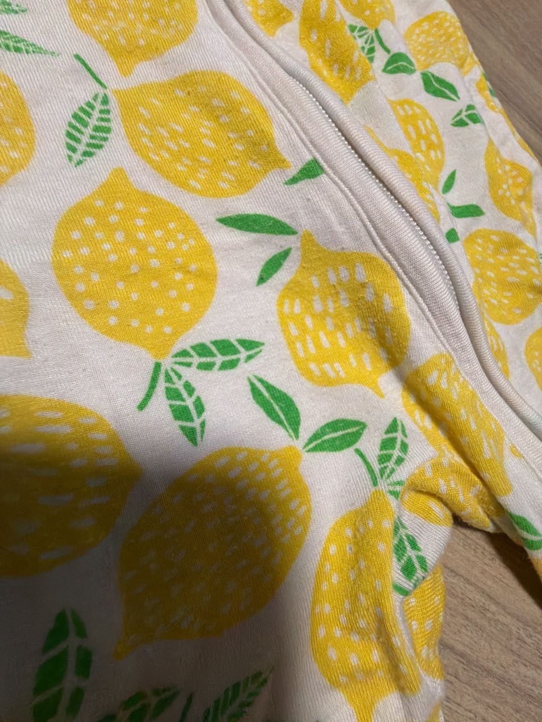 Little Sleepies Lemons Zippy Pajamas Size Newborn Yellow White Lemon Print 5