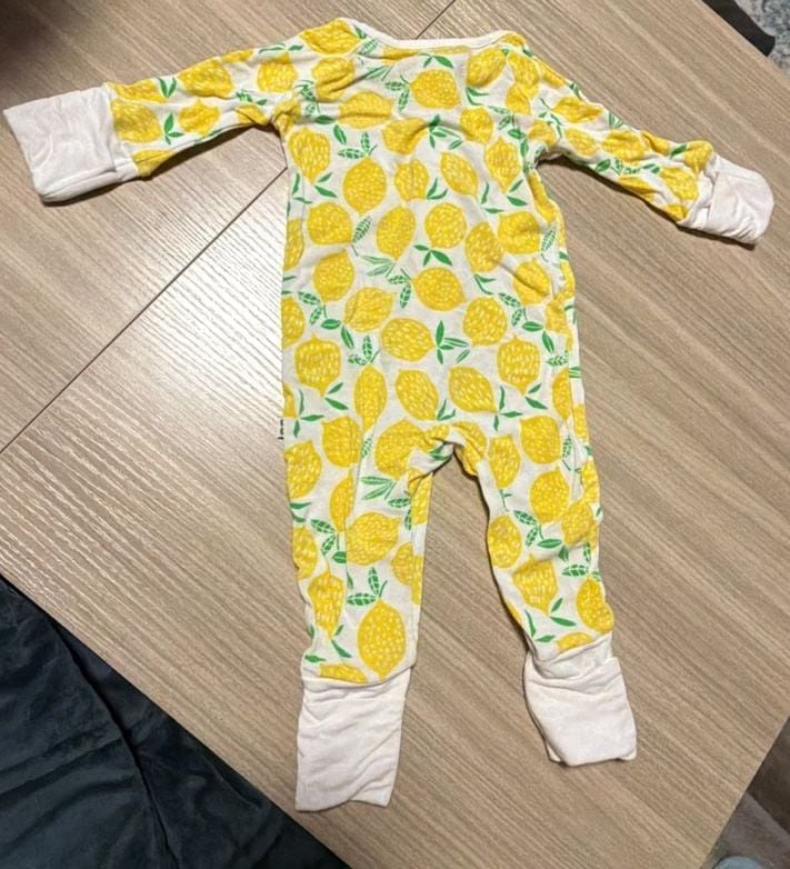 Little Sleepies Lemons Zippy Pajamas Size Newborn Yellow White Lemon Print 6