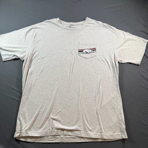 Champion Arkansas Razorbacks 2XL Pocket T-Shirt Hog Logo Back Graphic NCAA