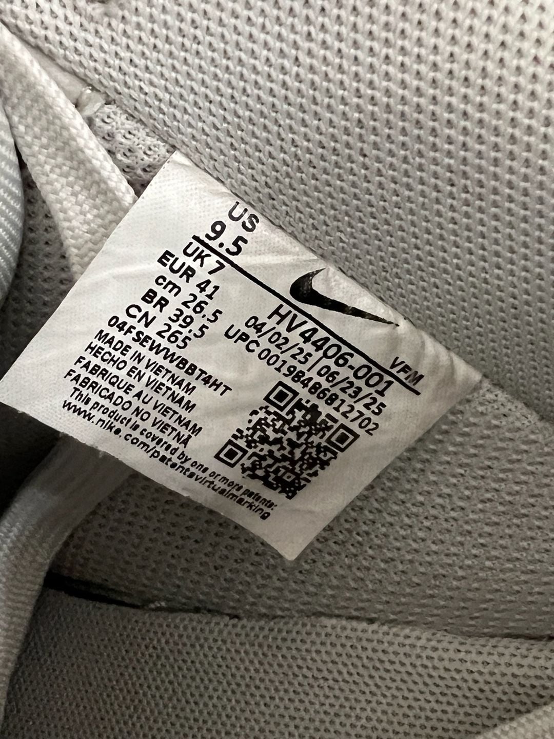 Nike Air Force 1 ‘07 Size 9.5 Woman Light Bone/ white 10