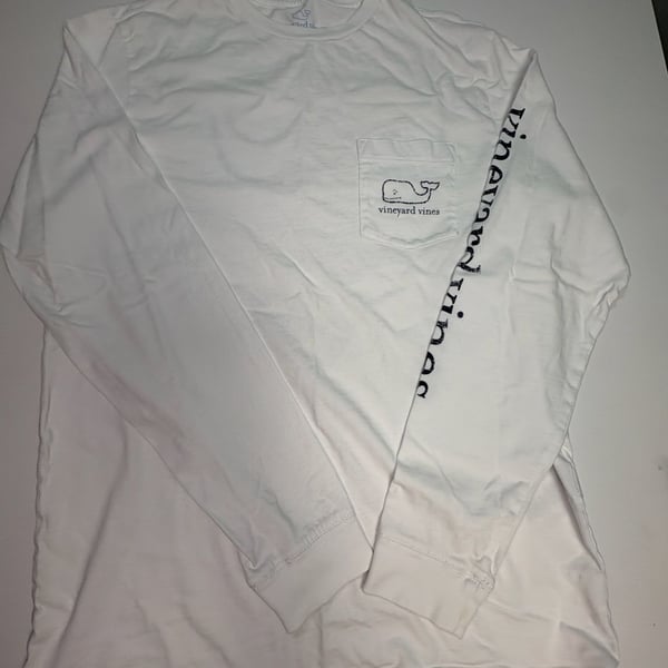 Vineyard Vines Vintage Whale Long Sleeve Pocket T-Shirt White Size S