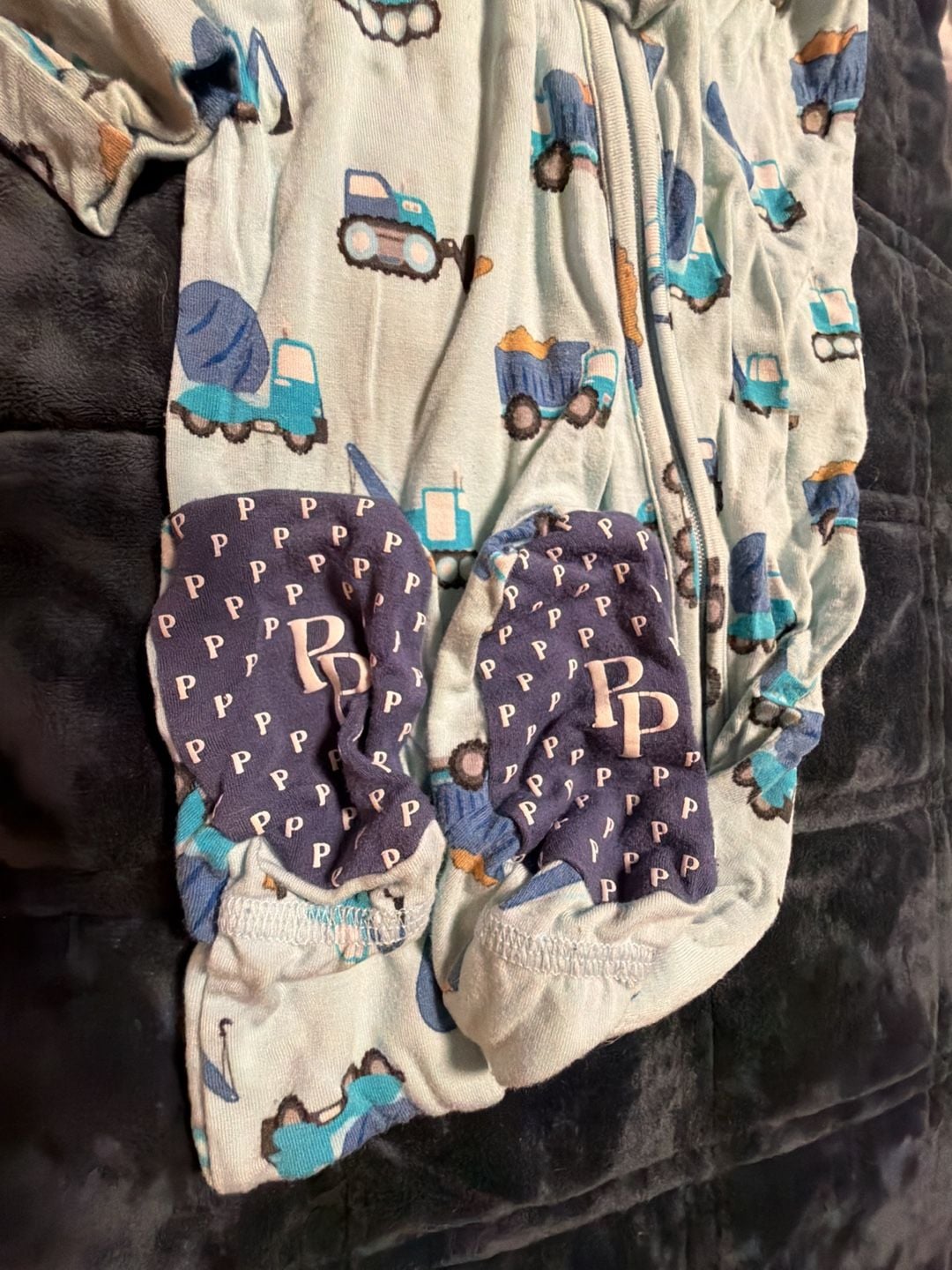 Posh Peanut Construction Vehicle Footed Sleep & Play Pajamas Size 6-9 Months 5