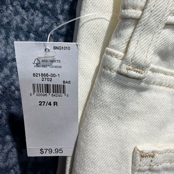 Gap Straight Jeans White 27/4 R New with Tags