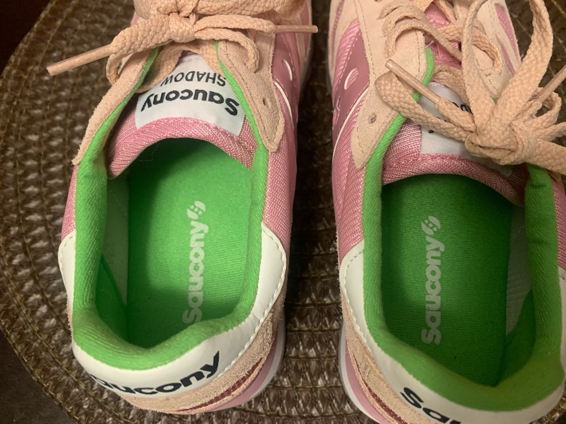 Saucony Women's S1108-844 Size 8.5 Pink Beige Green Running Shoes EUC 7