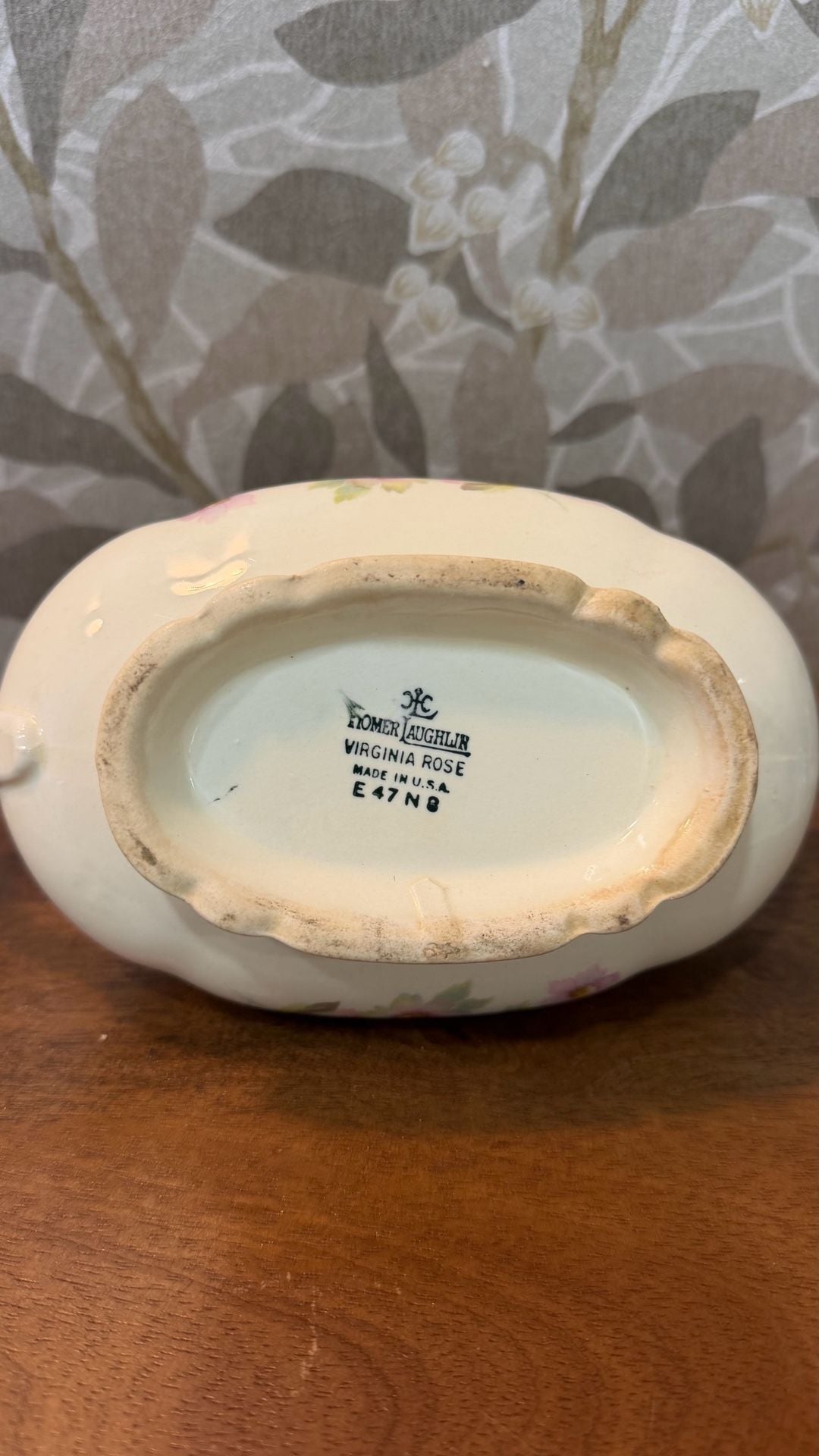 Homer Laughlin Virginia Rose JJ59 Gravy Boat Pink Floral Platinum Trim 2