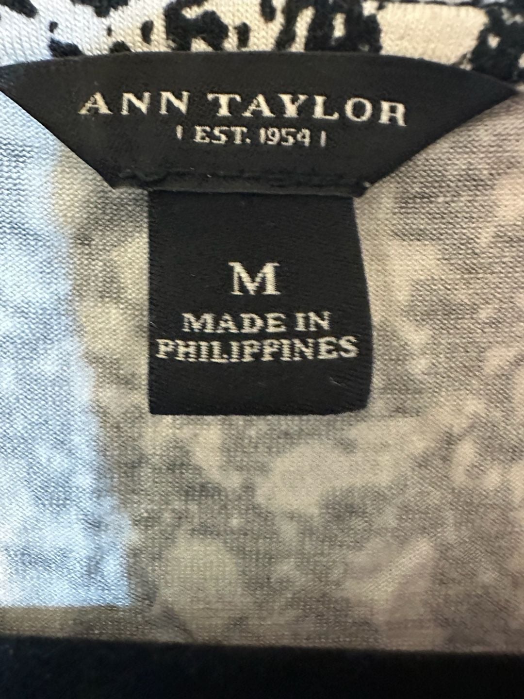 Ann Taylor Black and White Splatter Print Sleeveless Top Size M 2