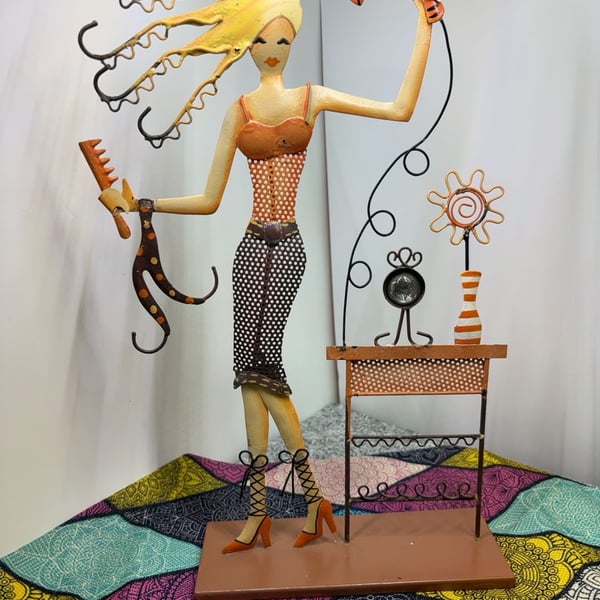 Handmade Metal Art Woman Salon Hairdresser Figurine Table Decor - made in India 