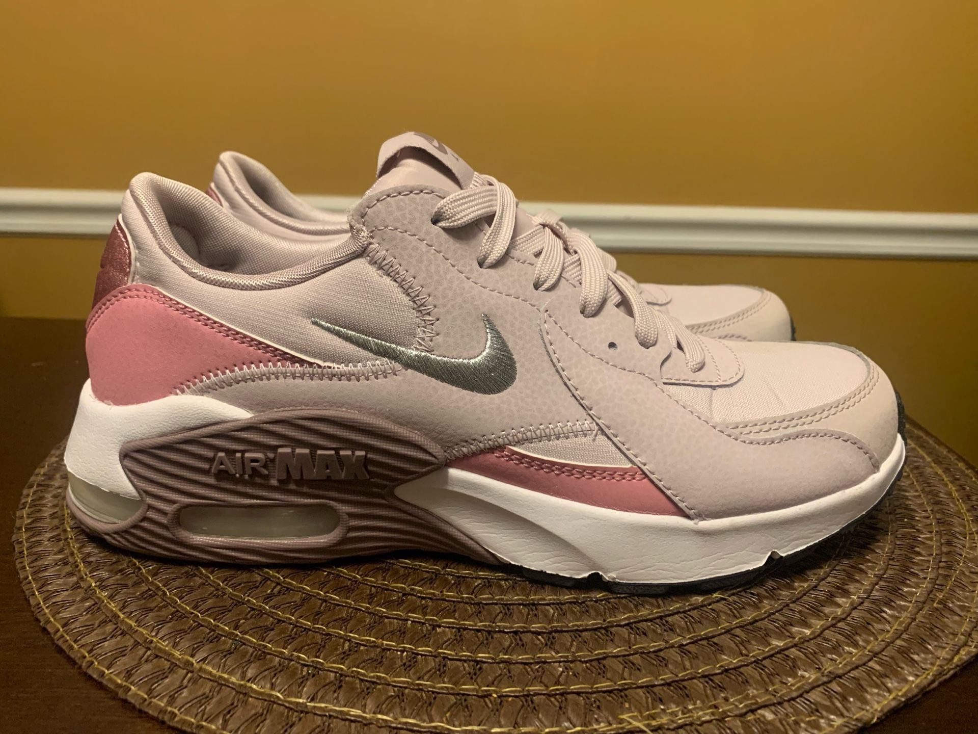 Nike Air Max Excee Platinum Violet Elemental Pink White DX0113-001 Size 9 2