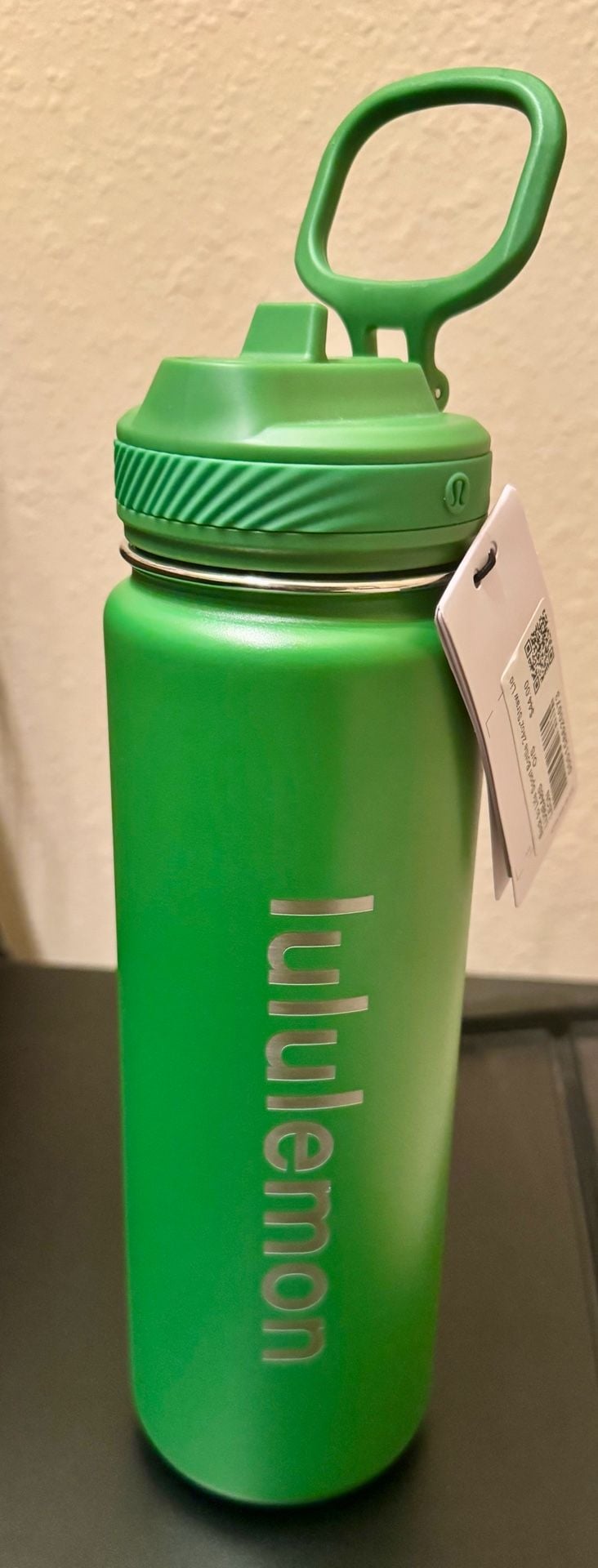 Lululemon Back to Life Sport Bottle 24oz Straw Lid Leon Green NWT 1