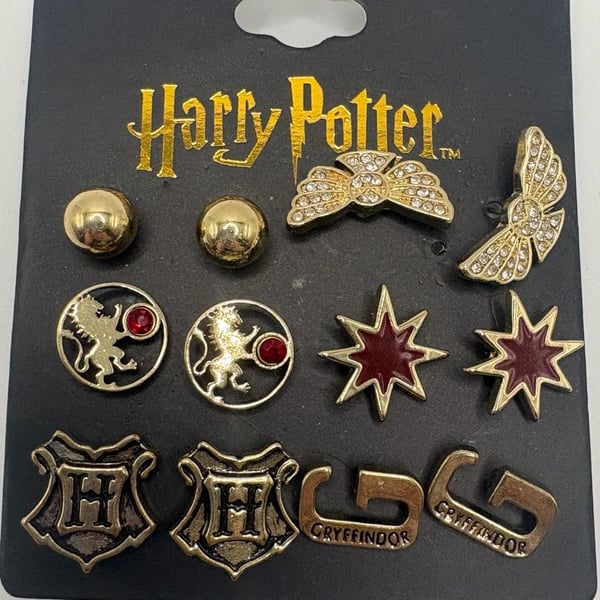 Bioworld Harry Potter Gryffindor Icons Earring Set