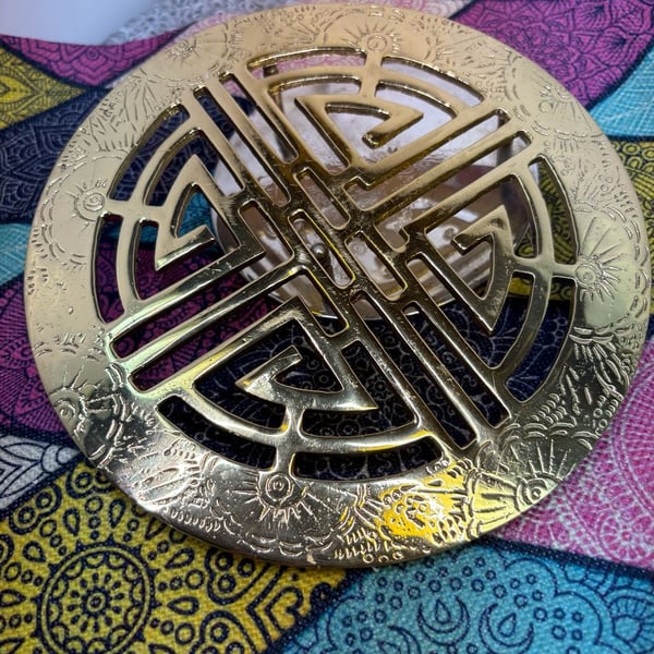 Vintage Chinese Brass Metal Shou Symbol Floral Round Trivet Hot Plate