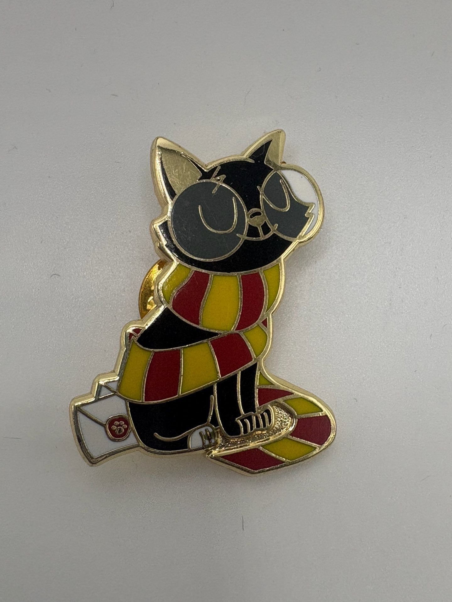 Harry Potter Inspired Black Cat Gryffindor Scarf Enamel Pin 2