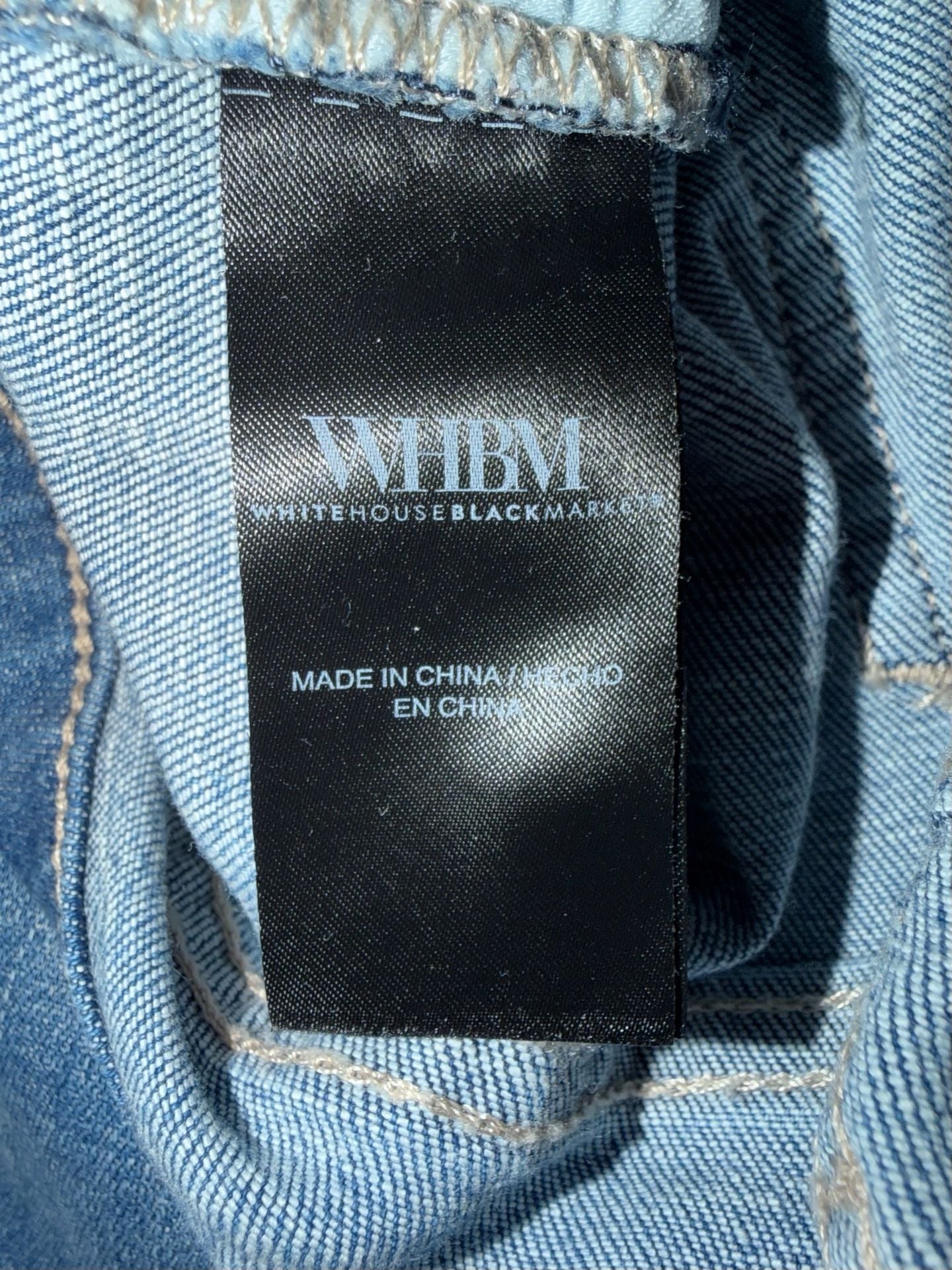 White House Black Market (WHBM) Mid-Rise Lace-Embroidered Crop Skinny Jeans 15