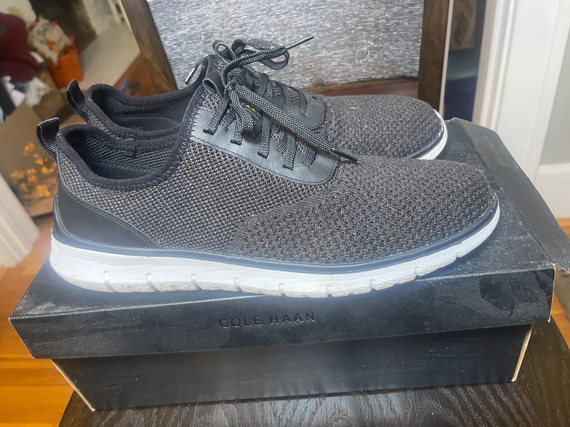 Cole Haan Zerogrand Stitchlite Size 11.5M Black Knit Sneakers 7