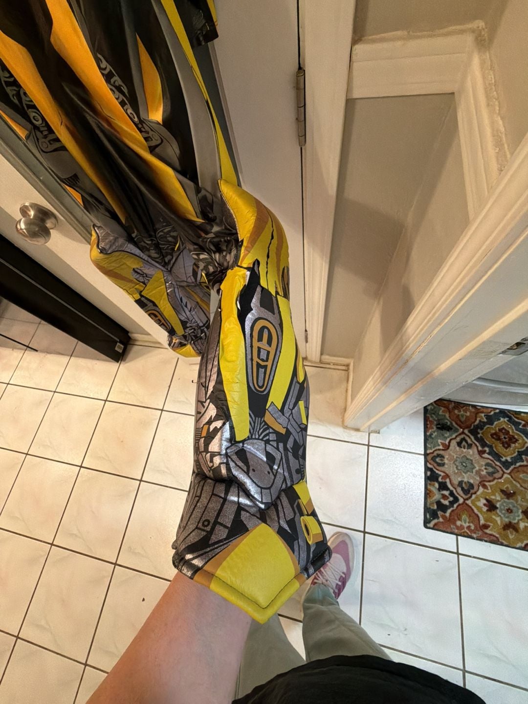 Transformers Bumblebee Deluxe Costume 7