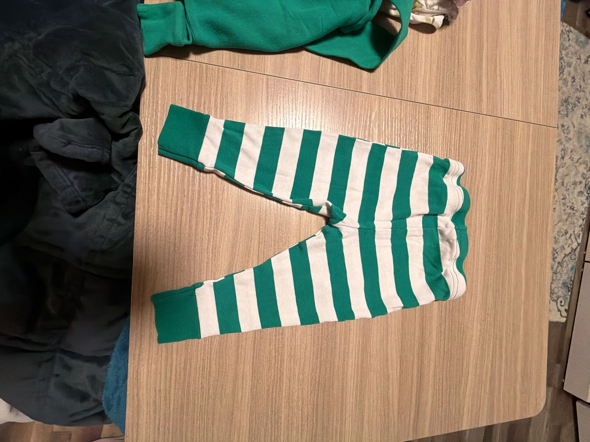 Toddler Baby Elf Christmas Holiday Winter 2 Piece Set Pajama Costume Target 11