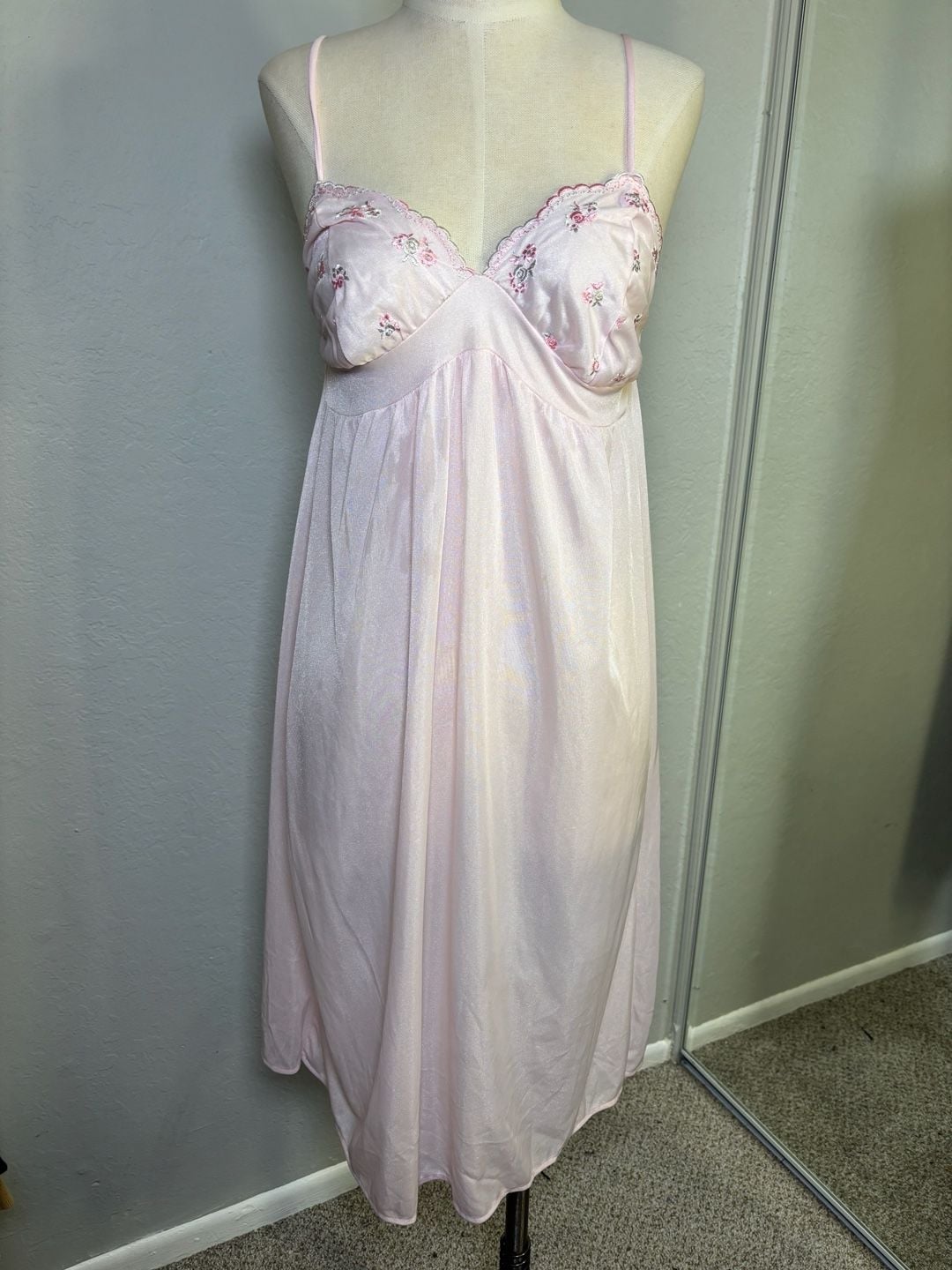 Vintage Pink Floral Embroidered Nylon Slip Dress Size Small 2