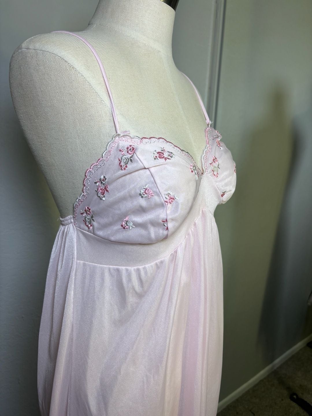 Vintage Pink Floral Embroidered Nylon Slip Dress Size Small 3