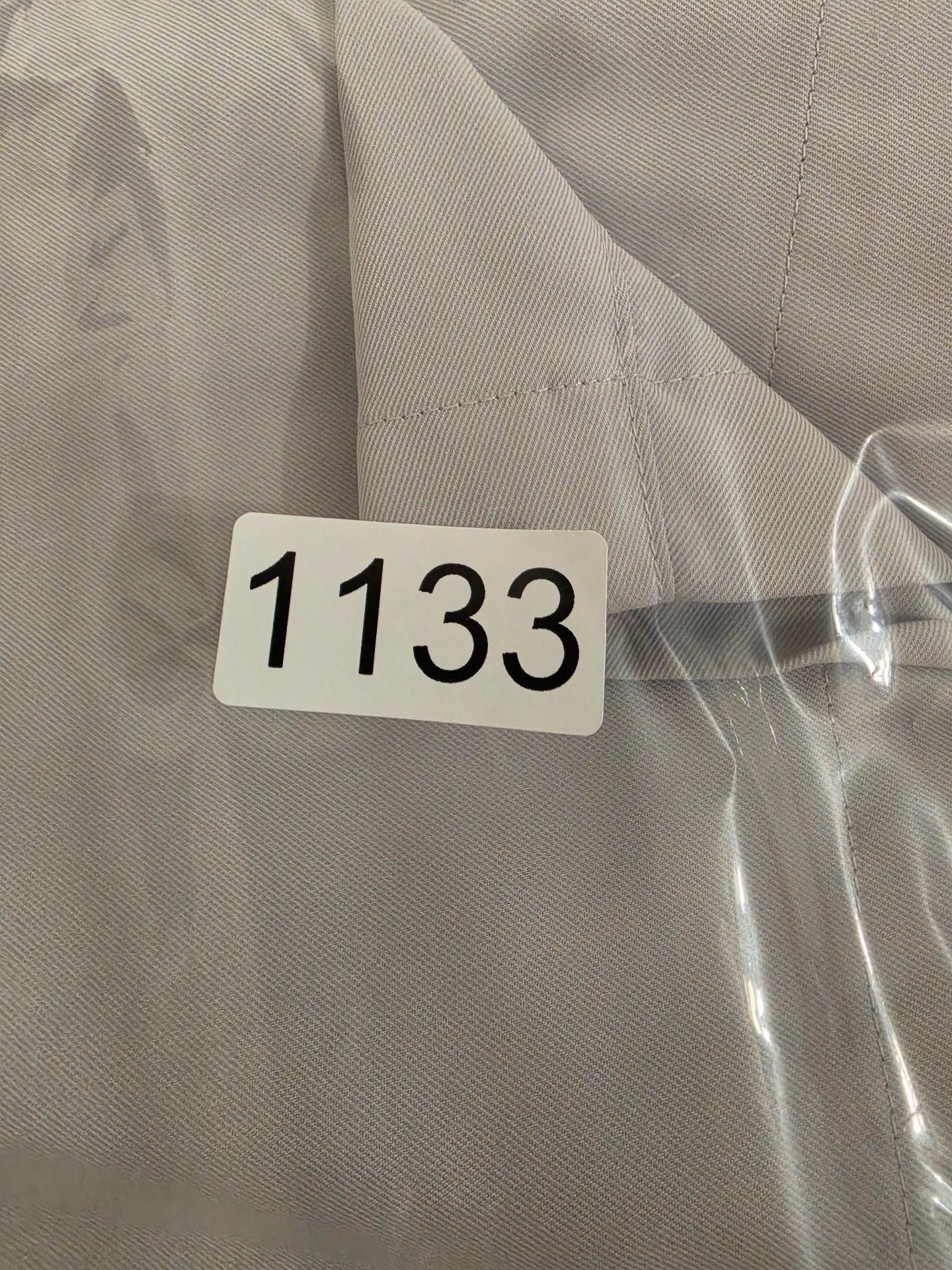 Peter Millar Wicking Golf Shorts Size 38 XL Light Beige 8