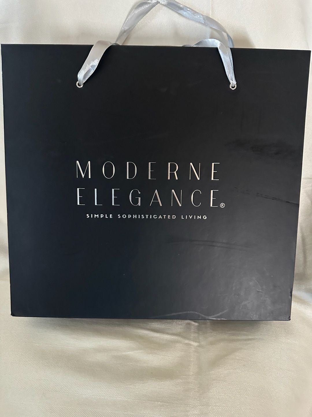 Moderne Elegance Champagne Flute Glass Set of 2 with Accessories Gift Box 4
