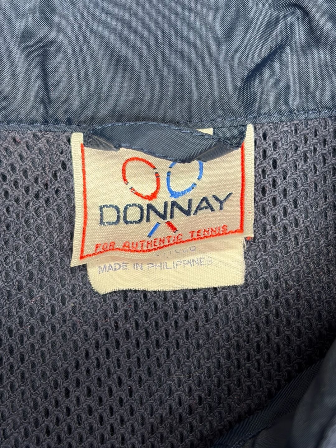 Donnay Rainbow Stripe Windbreaker Size M Navy Nylon Vintage Jacket 4