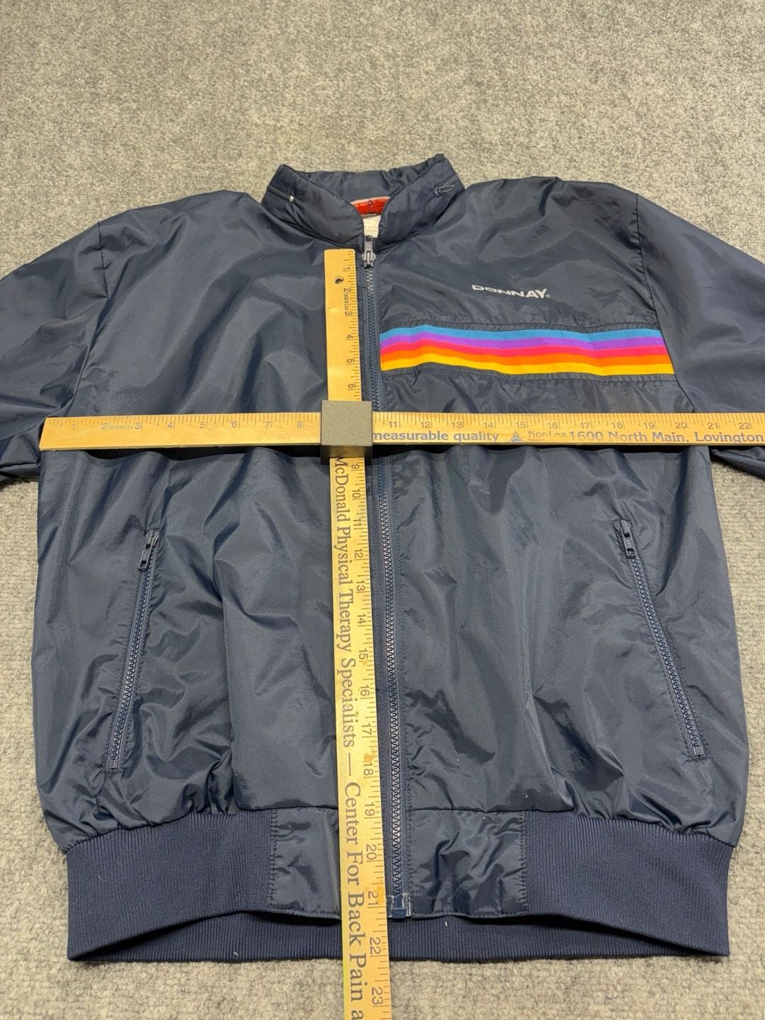 Donnay Rainbow Stripe Windbreaker Size M Navy Nylon Vintage Jacket 8
