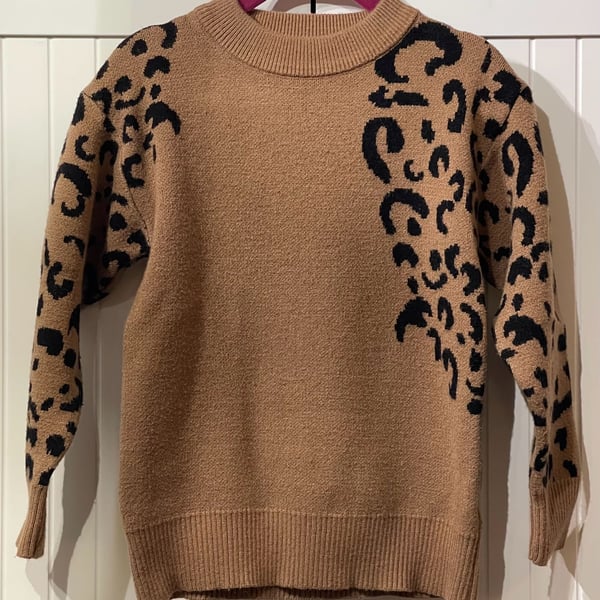 Adorable Sweetness Leopard Print Drop Shoulder Sweater Size 7/8 Tan Knit