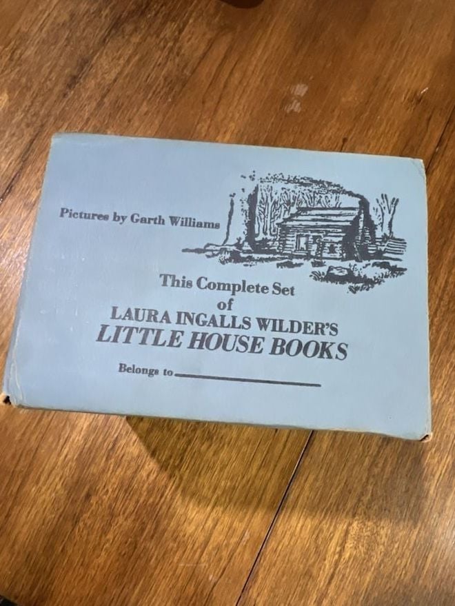 Harper & Row Complete Set of Laura Ingalls Wilder's Little House Books 2