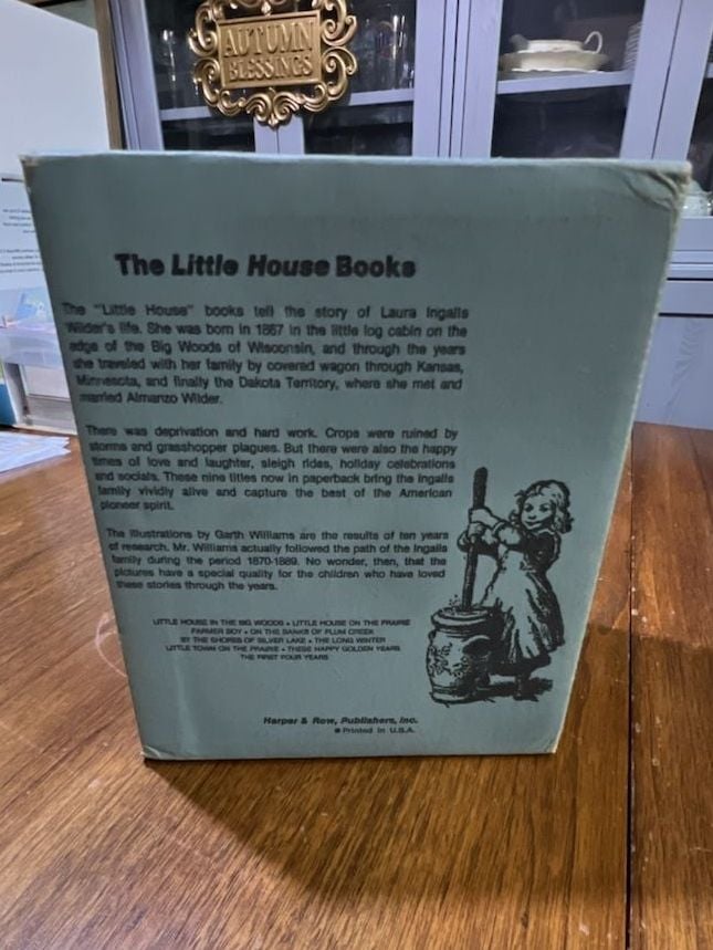 Harper & Row Complete Set of Laura Ingalls Wilder's Little House Books 4