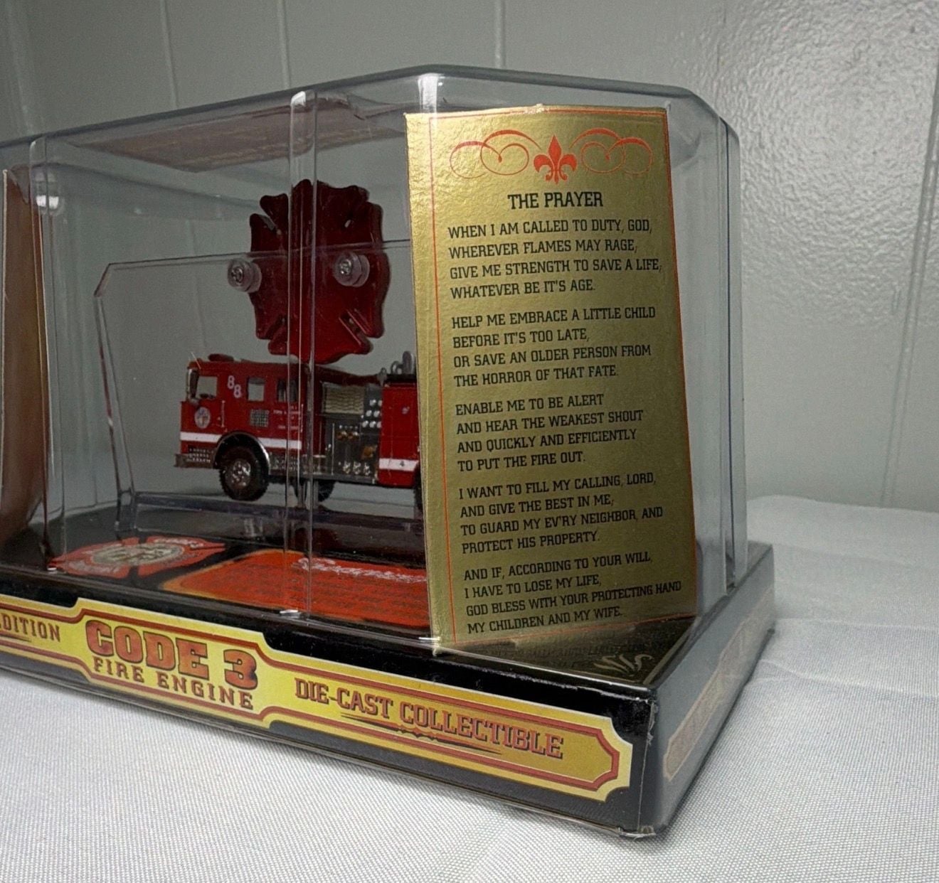 Code 3 Collectibles Seagrave Fire Engine Los Angeles Fire Department 88 2