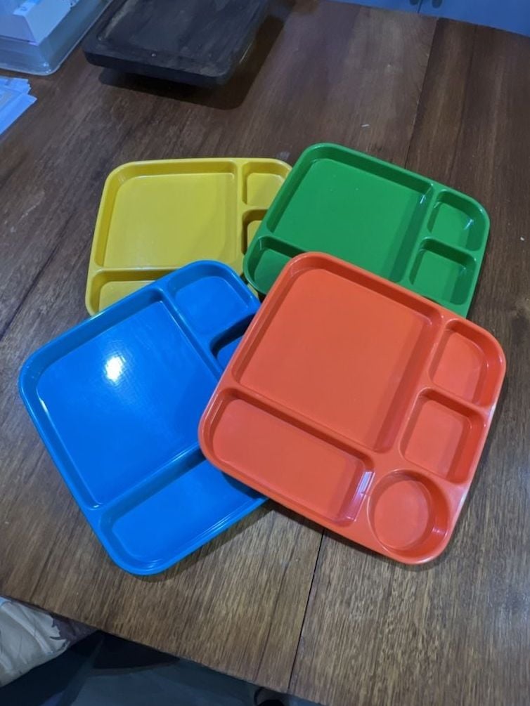 Nordic Ware Divided Kids Lunch Trays Set of 4 1