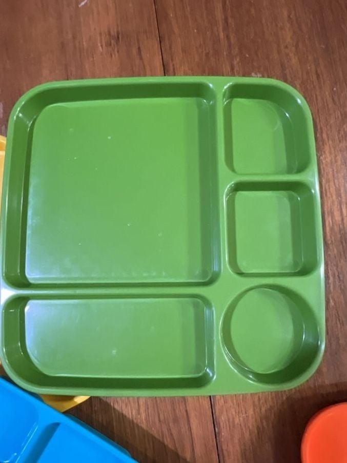 Nordic Ware Divided Kids Lunch Trays Set of 4 3