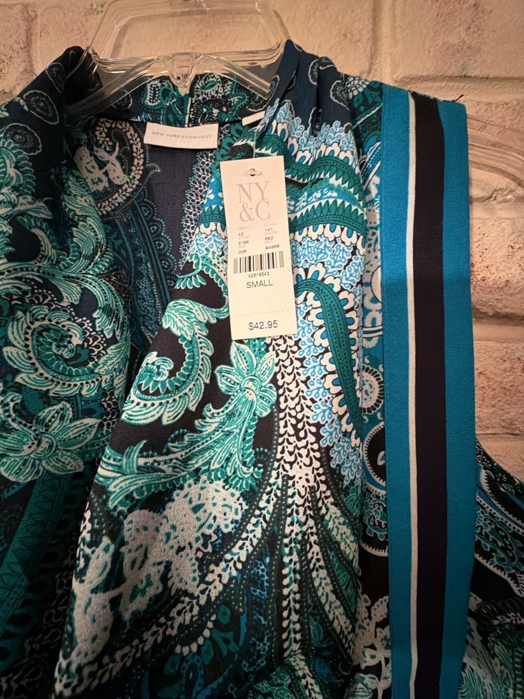New York & Company Sleeveless Blouse Size Small Blue Black Paisley 4