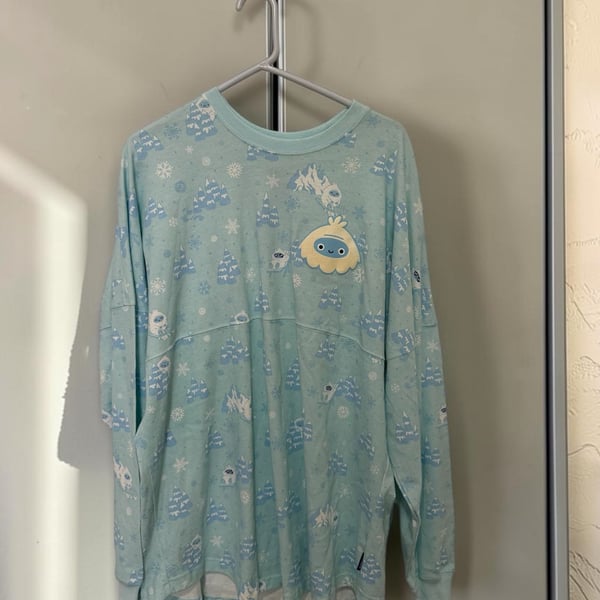 Disney Spirit Jersey Expedition Everest Yeti Size XL Blue Long Sleeve NWT