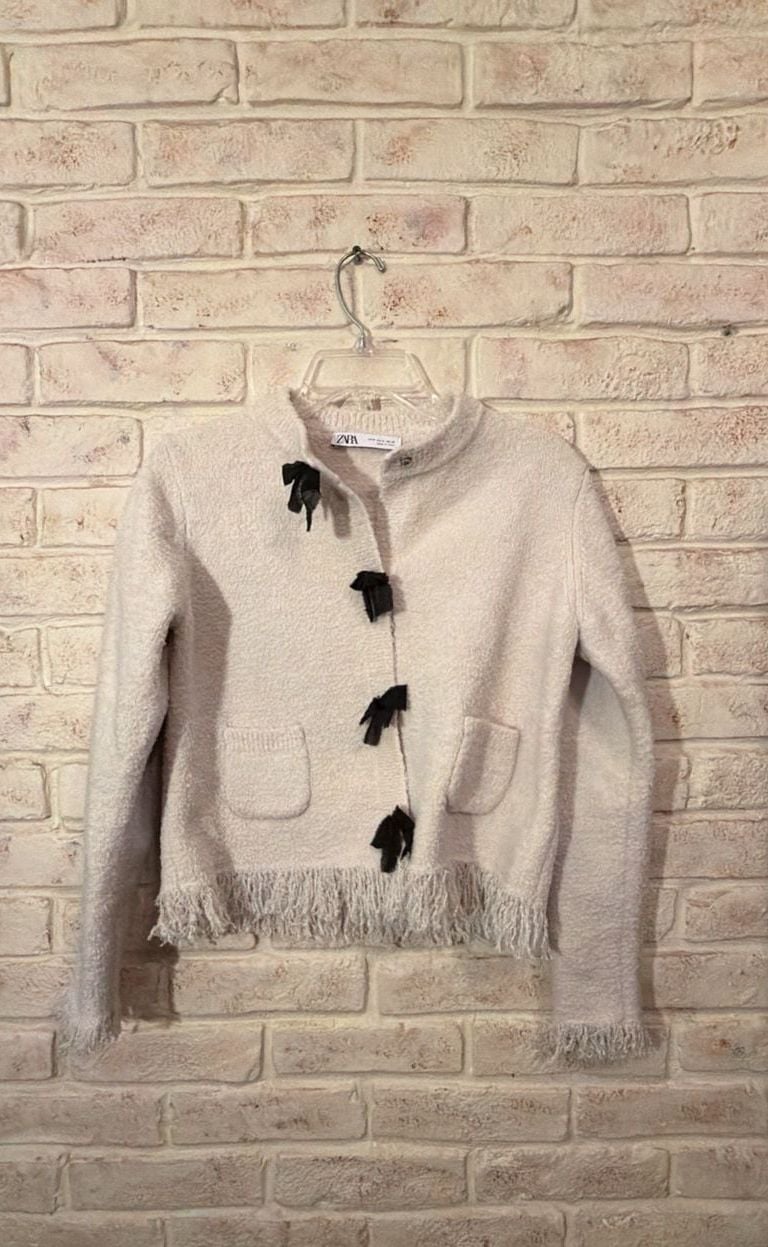 Zara Knit Cardigan with Bows Size M Ecru Cream Fringe 2