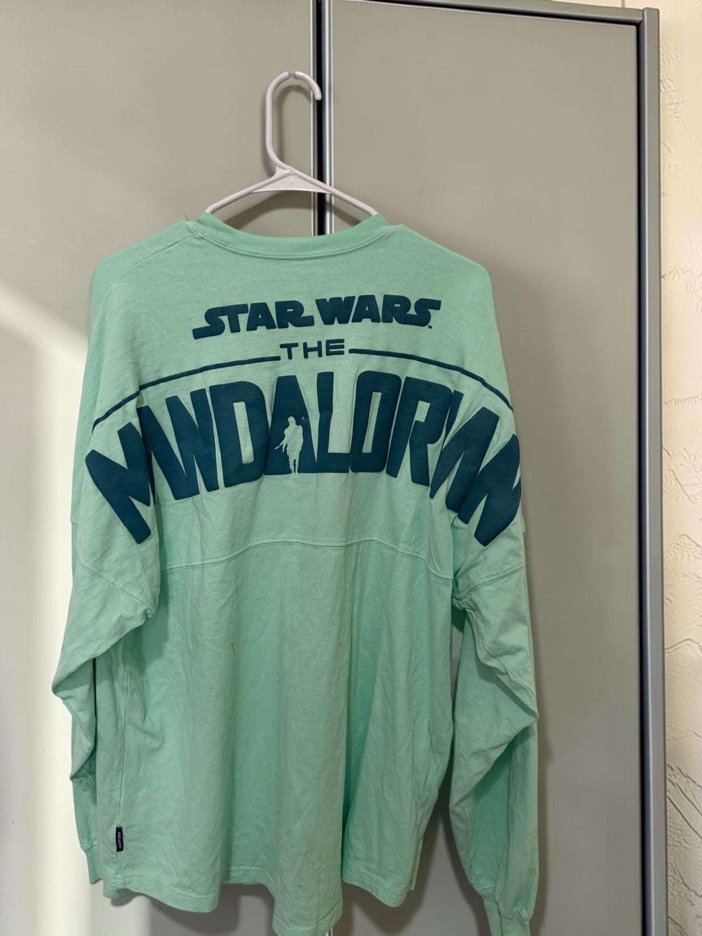 Disney Star Wars The Mandalorian Grogu Spirit Jersey Size M Green 3