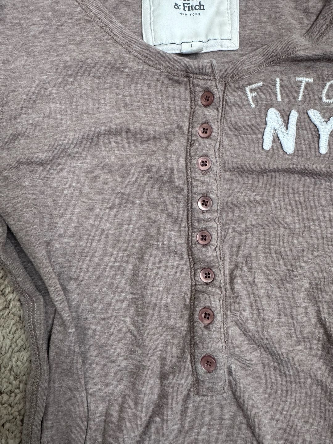 Abercrombie & Fitch Rare Y2K Henley 5